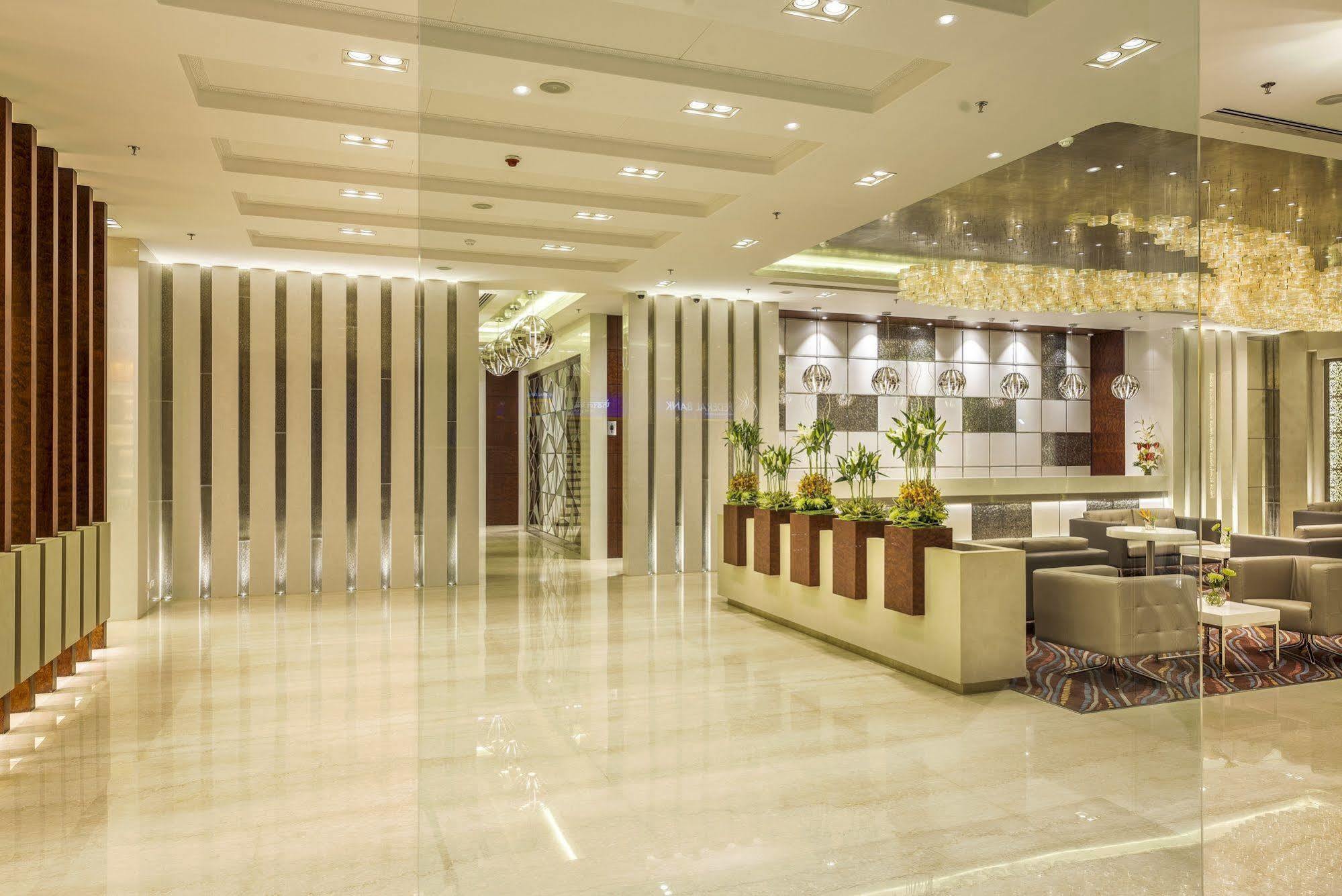 Genesis Hotel Near Mumbai Airport Bombaim Exterior foto